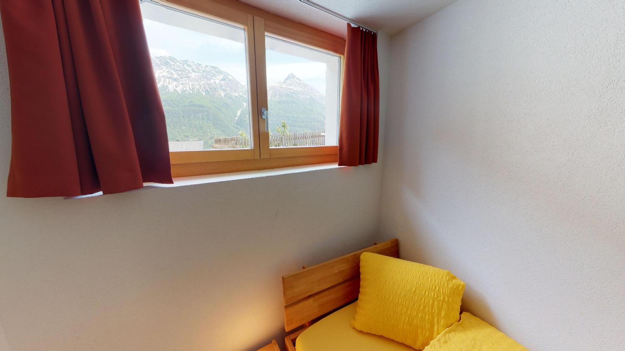 Chasa Samalgors Apartman Tschlin Kültér fotó