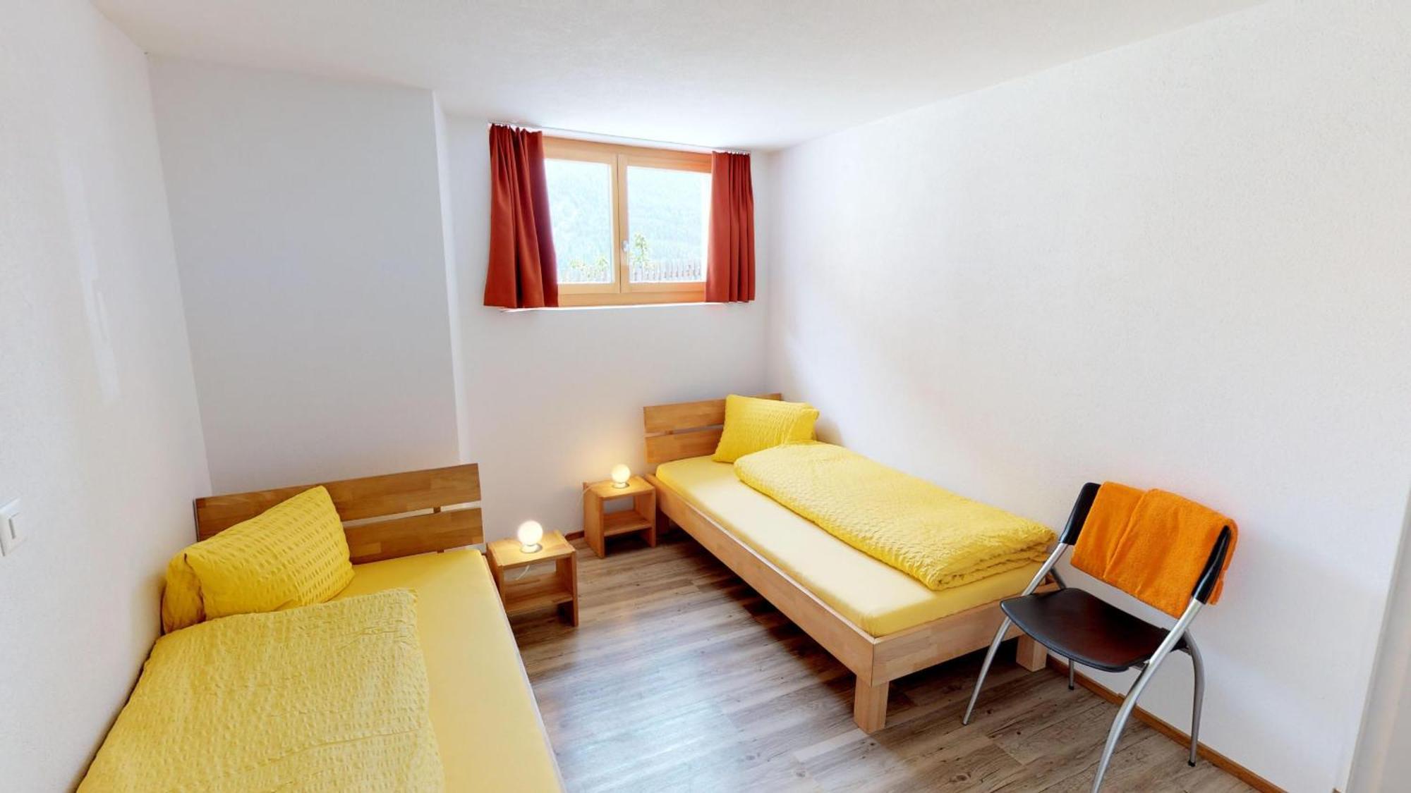 Chasa Samalgors Apartman Tschlin Kültér fotó